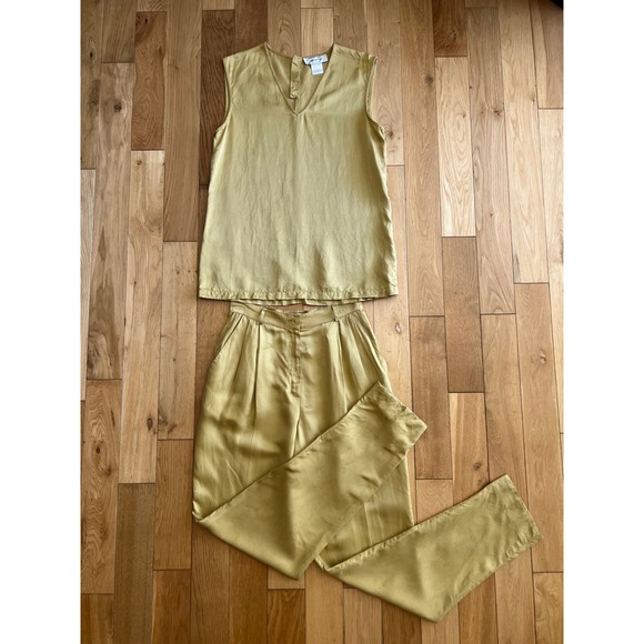 Genny Pants - VTG Genny 2 Piece Sleeveless 100% Silk Pant Suit Yellow Made in Italy Size US 4
